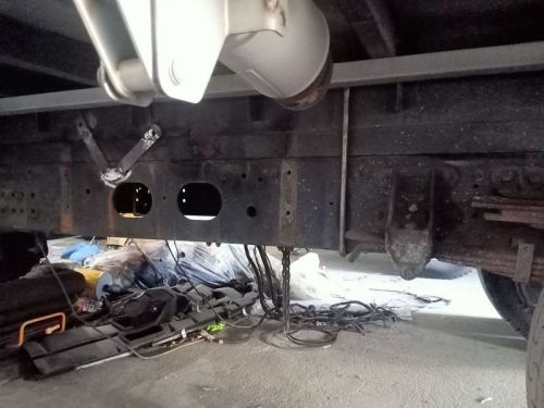 Isuzu FORWARD FSR WING VAN 6HK1 in Philippines
