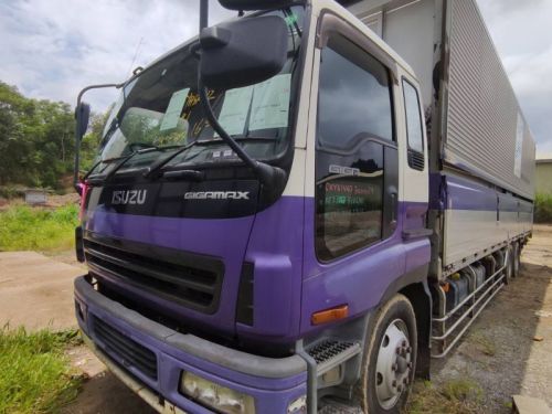 Isuzu GIGA CXY WINGVAN 6WF1 in Philippines