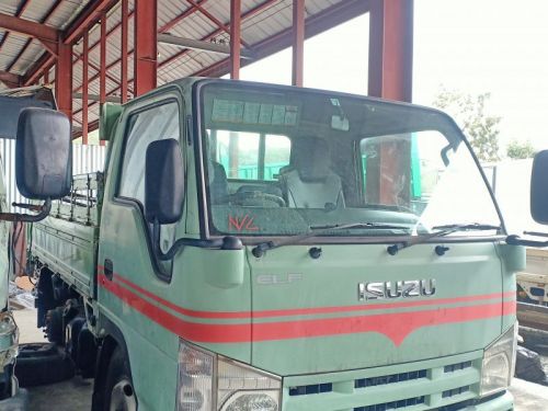 Isuzu ELF NJR DROPSIDE 4JJ1 in Philippines