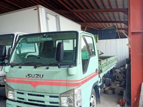 Isuzu ELF NJR DROPSIDE 4JJ1 in Philippines