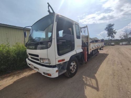 Isuzu FORWARD FRR DROPSIDE W/BOOM in Philippines