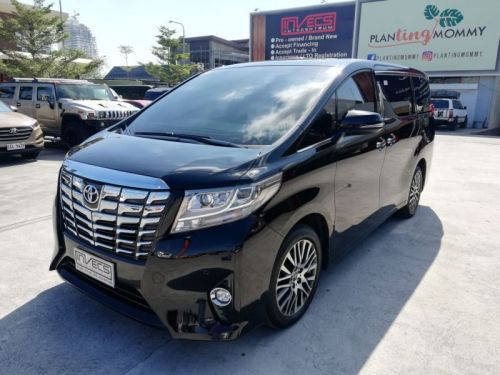 Toyota Alphard in Philippines