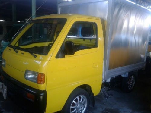 Suzuki Multicab Scrum 4x2 Aluminium Box delivery van manual drive first owner in Philippines