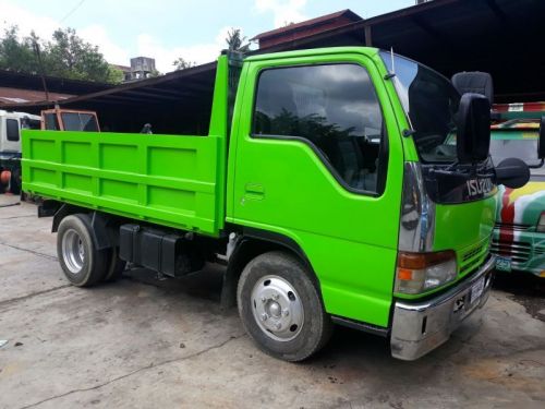 Isuzu Elf Mini dump 4x2  High Side High Deck in Philippines