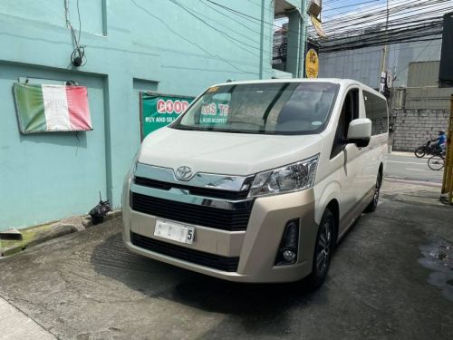 Toyota GL Grandia  in Philippines