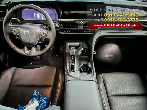 Toyota CROWN PLATINUM in Philippines