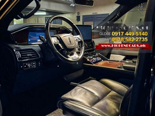 Lincoln Navigator in Philippines