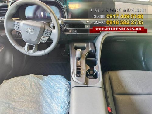 Toyota CROWN PLATINUM HYBRID in Philippines