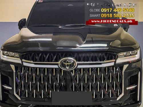 Toyota LAND CRUISER LC300 ZX DIESEL LOCAL in Philippines