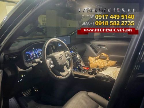 Toyota LAND CRUISER LC300 ZX DIESEL LOCAL in Philippines