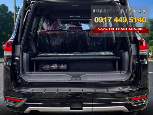 Toyota LAND CRUISER LC300 VXR HYBRID in Philippines