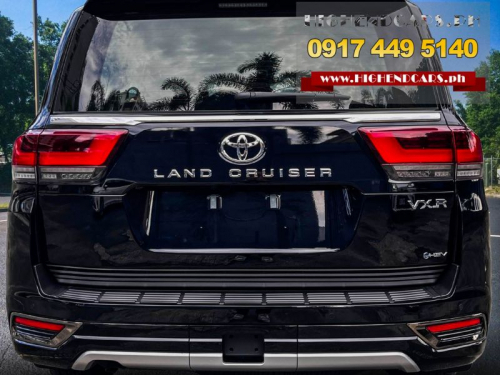 Toyota LAND CRUISER LC300 VXR HYBRID in Philippines