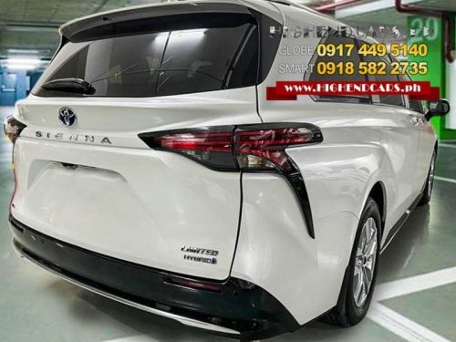 Toyota Sienna Limited Hybrid in Philippines