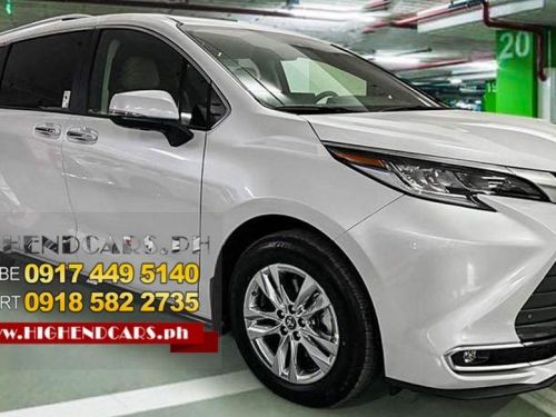 Toyota Sienna Limited Hybrid in Philippines