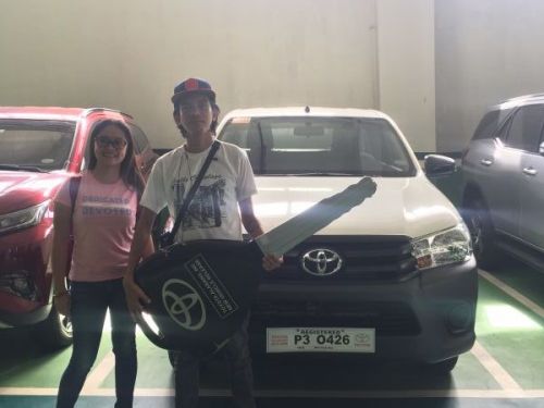 Toyota Hilux 2.4L Diesel MT in Philippines