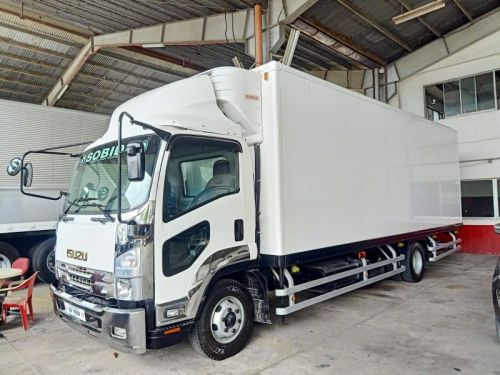 Isuzu Forward Refrigerated Van Truck in Philippines