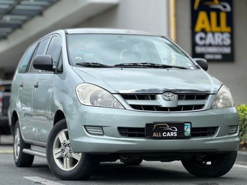 Toyota Innova 2.5 E in Philippines