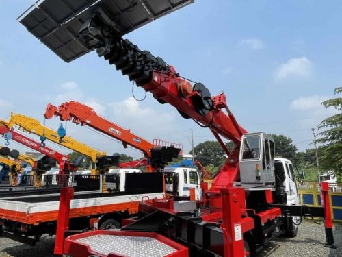 Daewoo MAN LIFT TRUCK in Philippines
