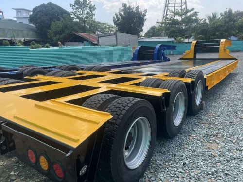 Hyundai LOW BED TRAILER in Philippines