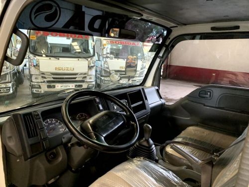 Isuzu elf nkr reconditioned surplus drop side truck n-series  canter 300 series tornado in Philippines