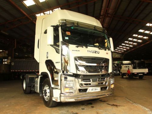 Isuzu giga exr 4x2 6-wheeler tractor head truck new for sale sinotruk howo shacman dongfeng faw in Philippines