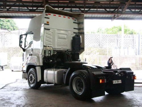 Isuzu giga exr 4x2 6-wheeler tractor head truck new for sale sinotruk howo shacman dongfeng faw in Philippines