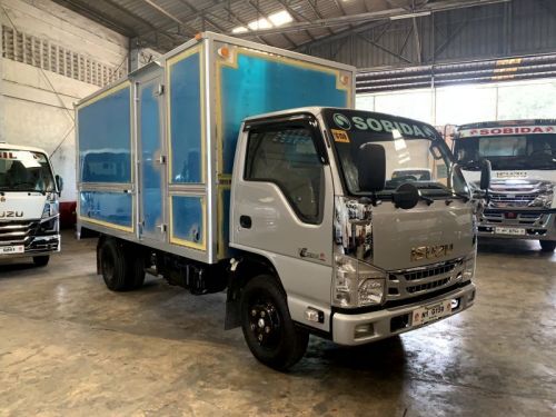 Isuzu isuzu elf  surplus aluminum closed van n-series nkr canter 300 series tornado in Philippines