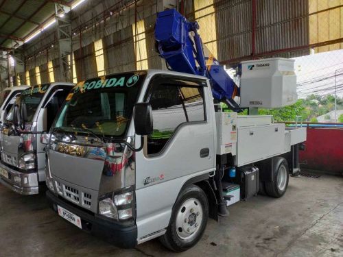 Isuzu sobida isuzu elf nkr manlifter n-series canter 300 series tornado in Philippines