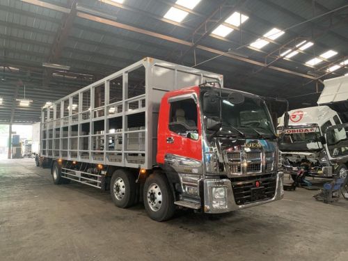 Isuzu double decker with tail power lifter 8-wheel,  6uz1 6-cylinder diesel engine in Philippines