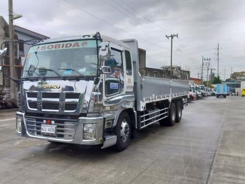 Isuzu giga sobida surplus cargo truck 6uz1 6-cylinder diesel engine, aluminum high side sobida bb 88 in Philippines