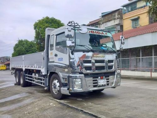Isuzu giga sobida surplus cargo truck 6uz1 6-cylinder diesel engine, aluminum high side sobida bb 88 in Philippines