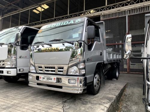 Isuzu elf isuzu nkr reconditioned surplus dump truck n-series canter 300 series tornado in Philippines