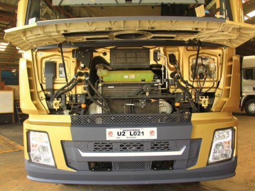Isuzu x3000 6x4 10-wheel tractor head 6x4 truck new for sale sinotruk howo dongfeng faw in Philippines