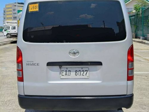 Toyota HIACE Commuter in Philippines