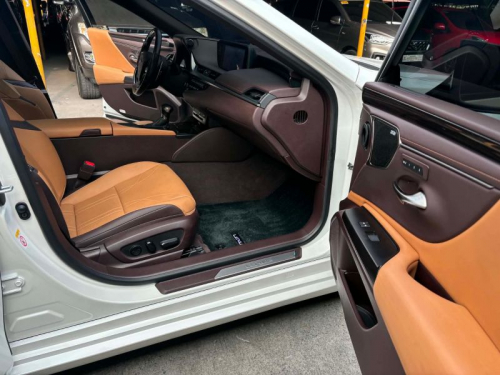 Lexus ES350 in Philippines