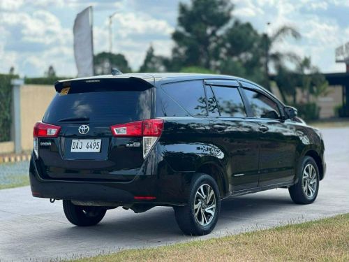 Toyota Innova E in Philippines