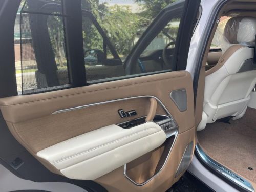 Land Rover Range rover SV in Philippines