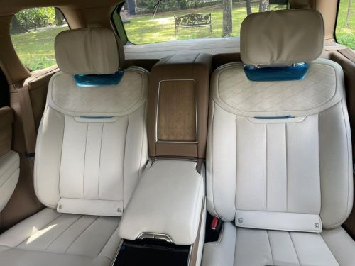 Land Rover Range rover SV in Philippines