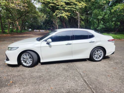 Toyota Camry 2.5V 2019 in Philippines