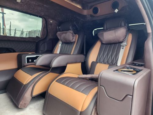 Kia Carnival Vip Limousine in Philippines