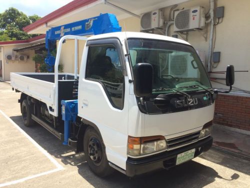 Isuzu Isuzu ELF with Boom Crane. 4HF1 Engine in Philippines