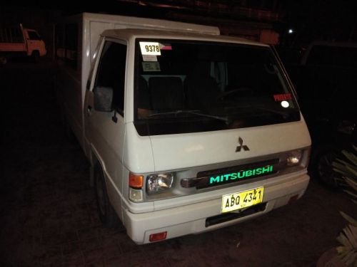 Mitsubishi L300 in Philippines