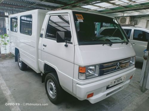 Mitsubishi L300 in Philippines