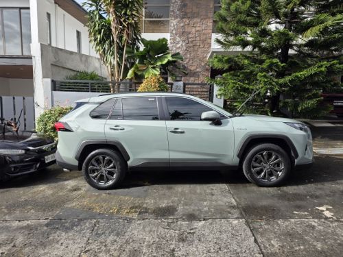 Toyota RAV4 in Philippines