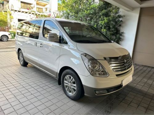 Hyundai GRAND STAREX GL in Philippines