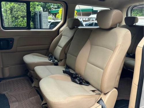 Hyundai GRAND STAREX GL in Philippines