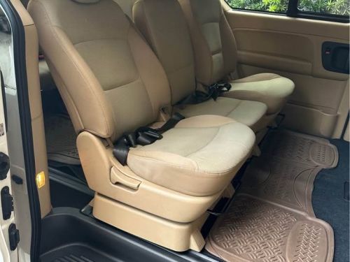 Hyundai GRAND STAREX GL in Philippines