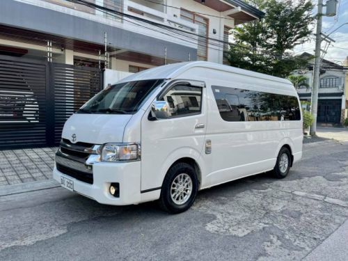Toyota Super Grandia LXV in Philippines