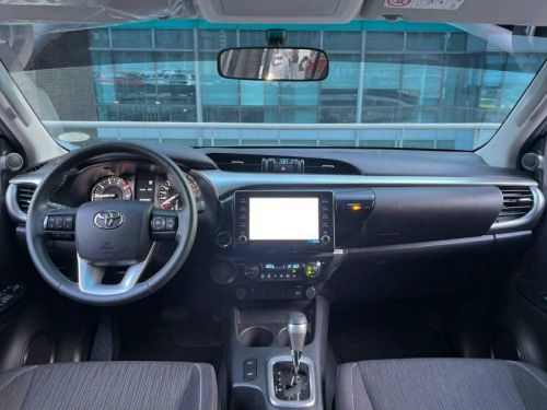 Toyota Hilux 2.4G 4x4 AT diesel in Philippines