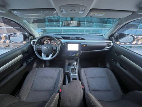 Toyota Hilux 2.4G 4x4 AT diesel in Philippines